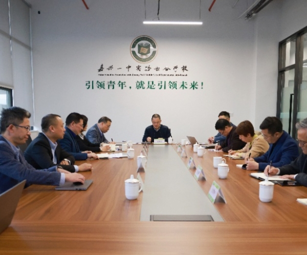 解除疑虑，提升信念，积极有为