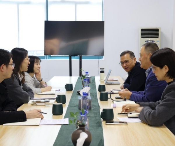 关切关切落实处，政企同心谋发展